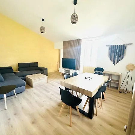 Maison En Pierre La Sauve La Sauve